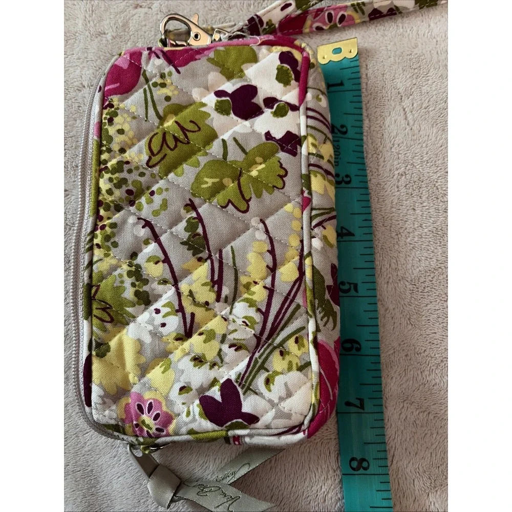 Boho Vera Bradley‎ Retired Make Me Blush Quilted Wristlet Wallet 7